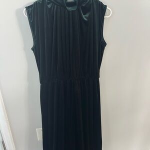 Elegant Green Velvet Jumpsuit